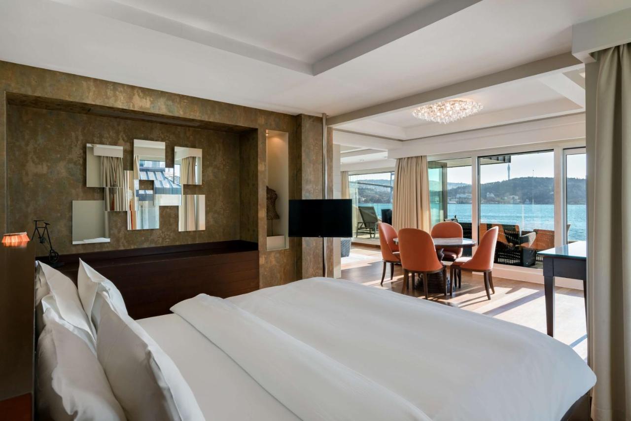 Radisson Blu Bosphorus Hotel Istanbul Exterior photo A suite at the InterContinental