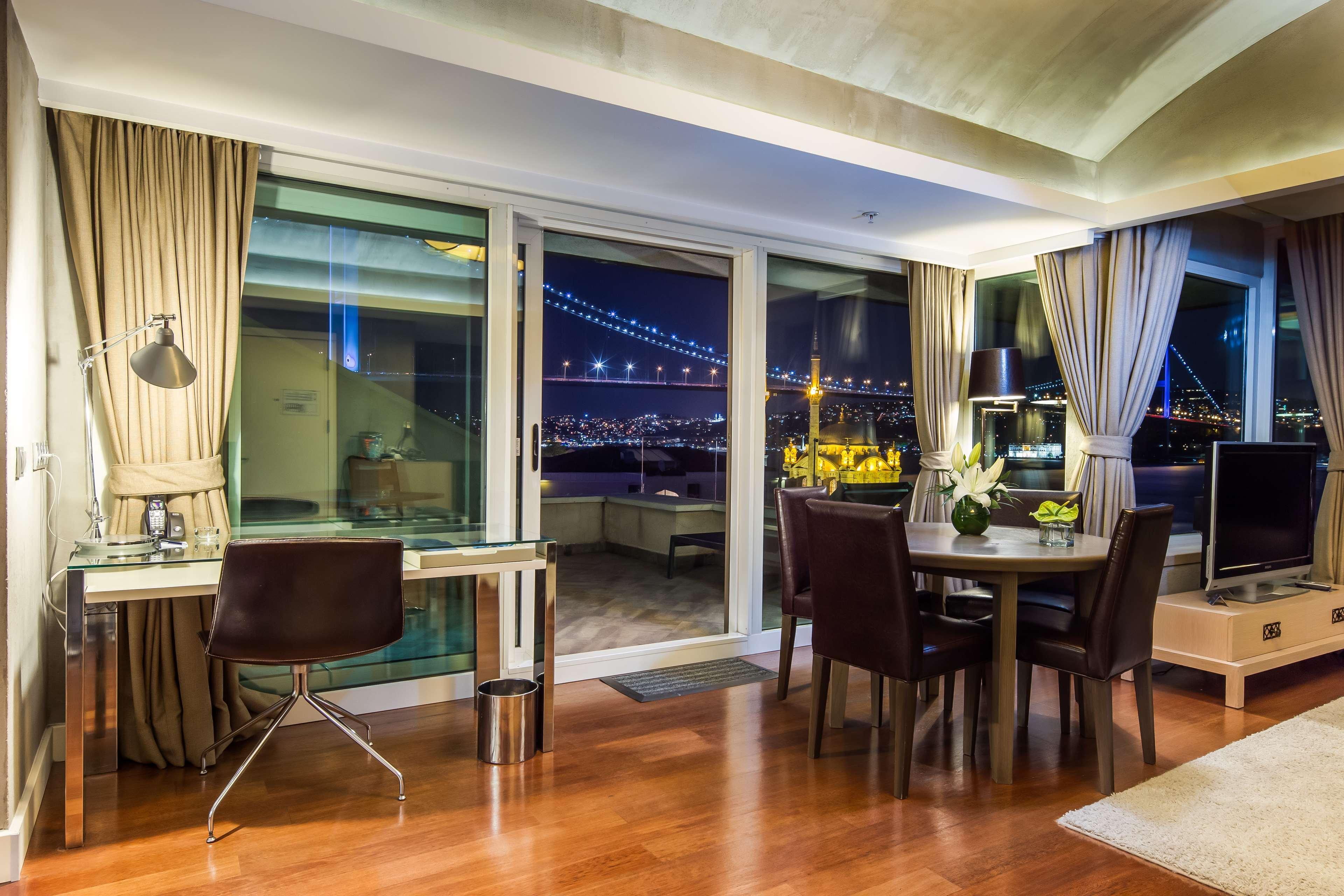 Radisson Blu Bosphorus Hotel Istanbul Exterior photo Interior of a suite at the Mandarin Oriental, New York