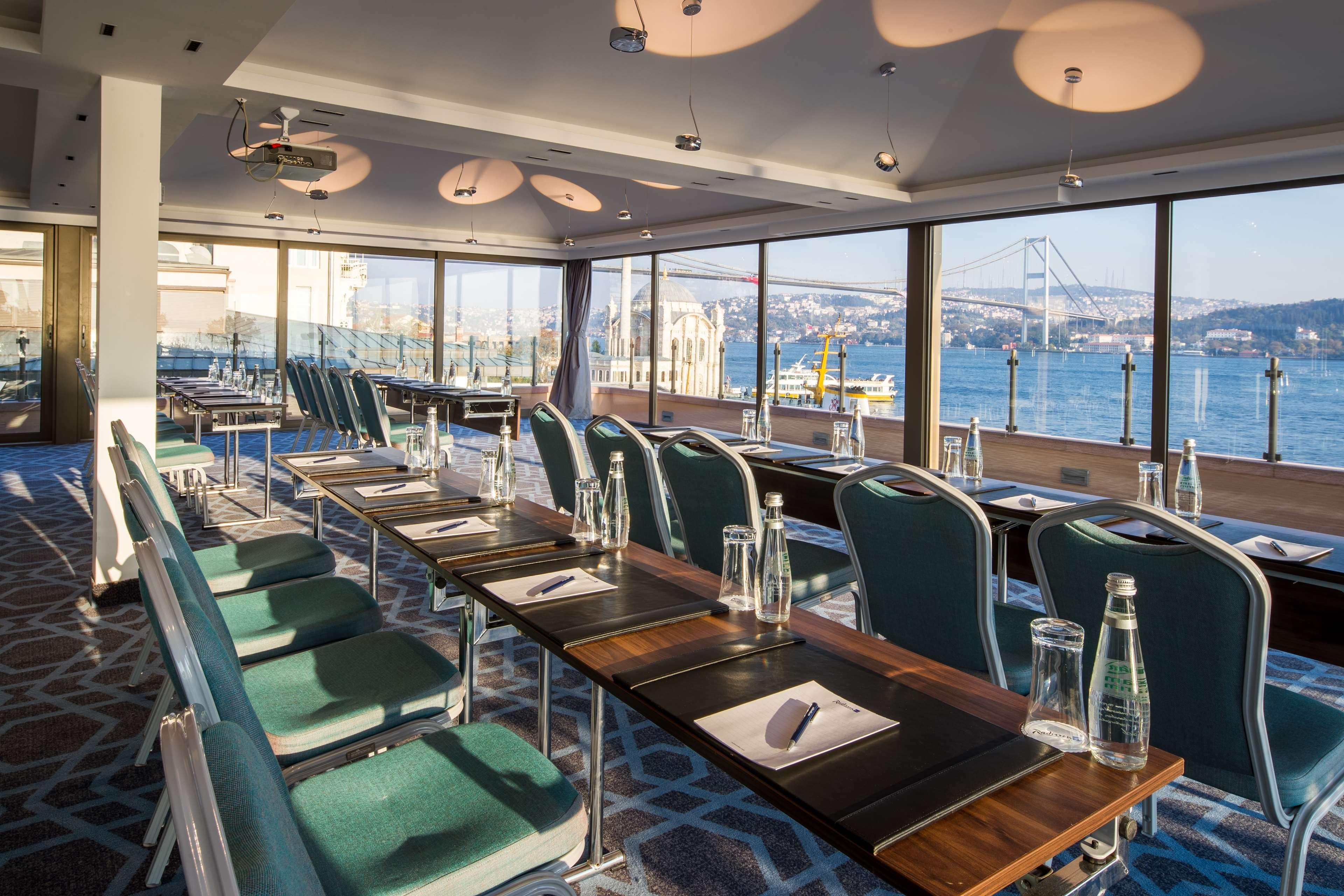 Radisson Blu Bosphorus Hotel Istanbul Exterior photo The Marina Room