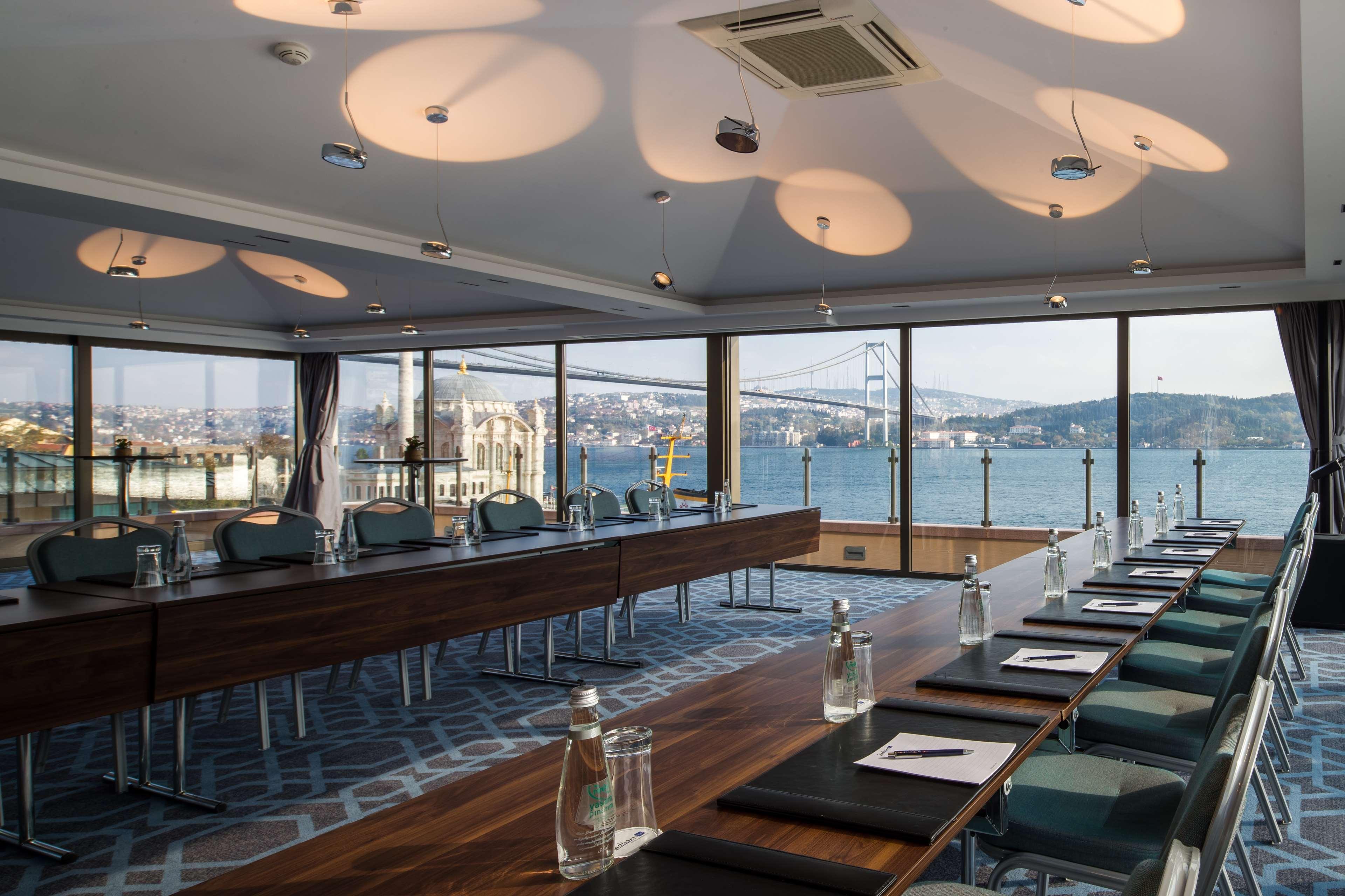 Radisson Blu Bosphorus Hotel Istanbul Exterior photo The meeting room
